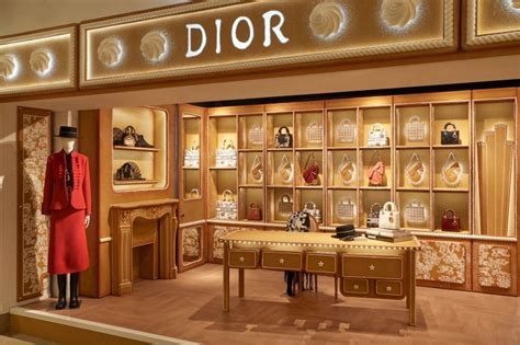 harrods dior tour|dior harrods online.